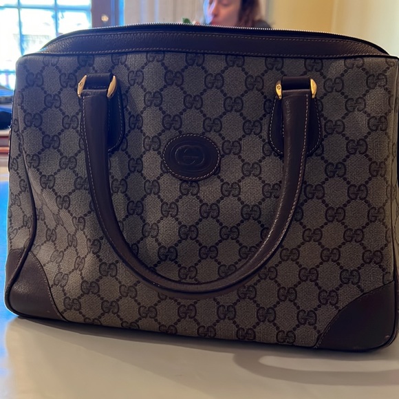 Gently loved Gucci handbag